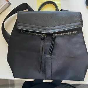 BOTKIER New York Trigger Backpack Black Mini